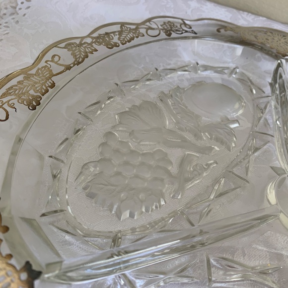 Silver Overlay 3 Section Pickle Server - Picture 2 of 3